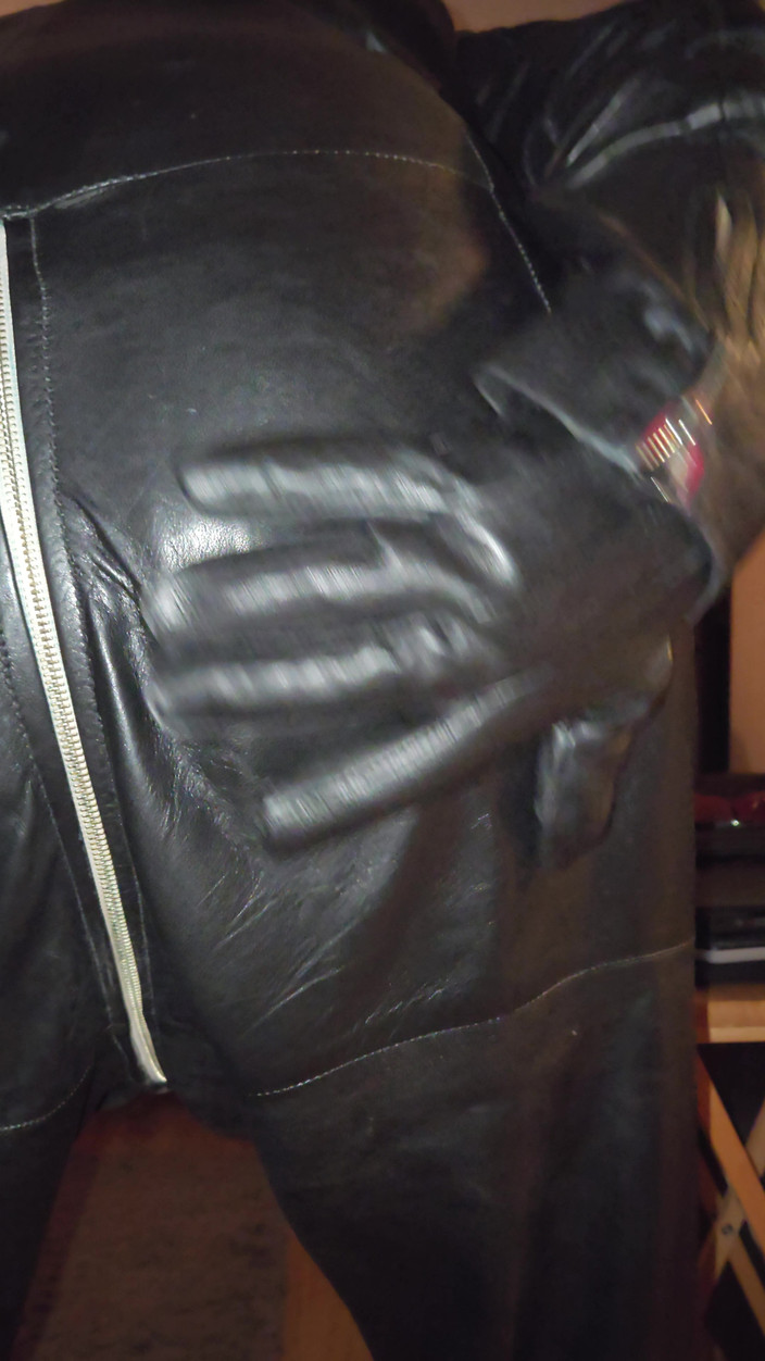 Leatherman63: Asmr Leather