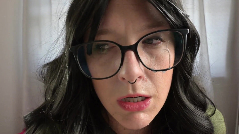 Missellie8: Mama vitregă devine curvă 1