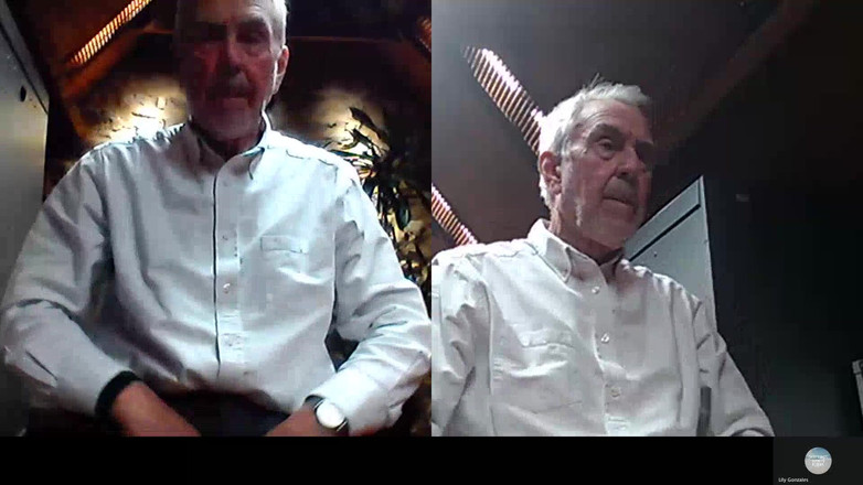 Silver Fox Sex: Test de caméra sur la terrasse du bureau