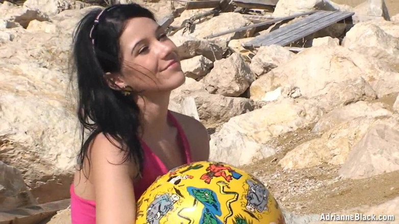 Only Big Melons: Güzel Adrianne