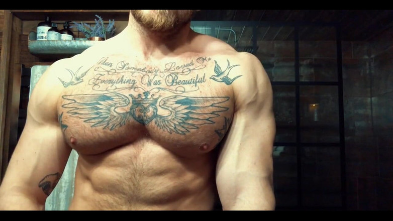 Leo Bayne: Post Cvičení na hrudníku