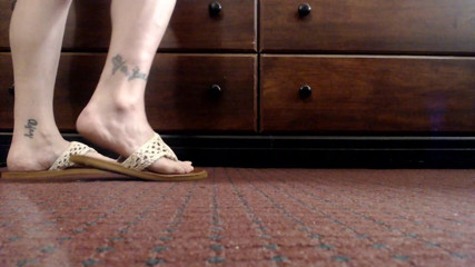 Abby Anna: Juego de zapatos de cuero chanclas de pie