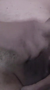 Baculatý táta zblízka Nesestříhaný penis, sperma