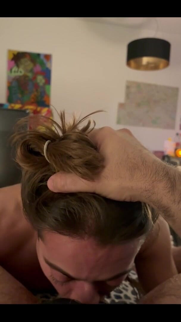 Massive daddy xxx: Big Macho Gets Blowjob From His Feminine Husband