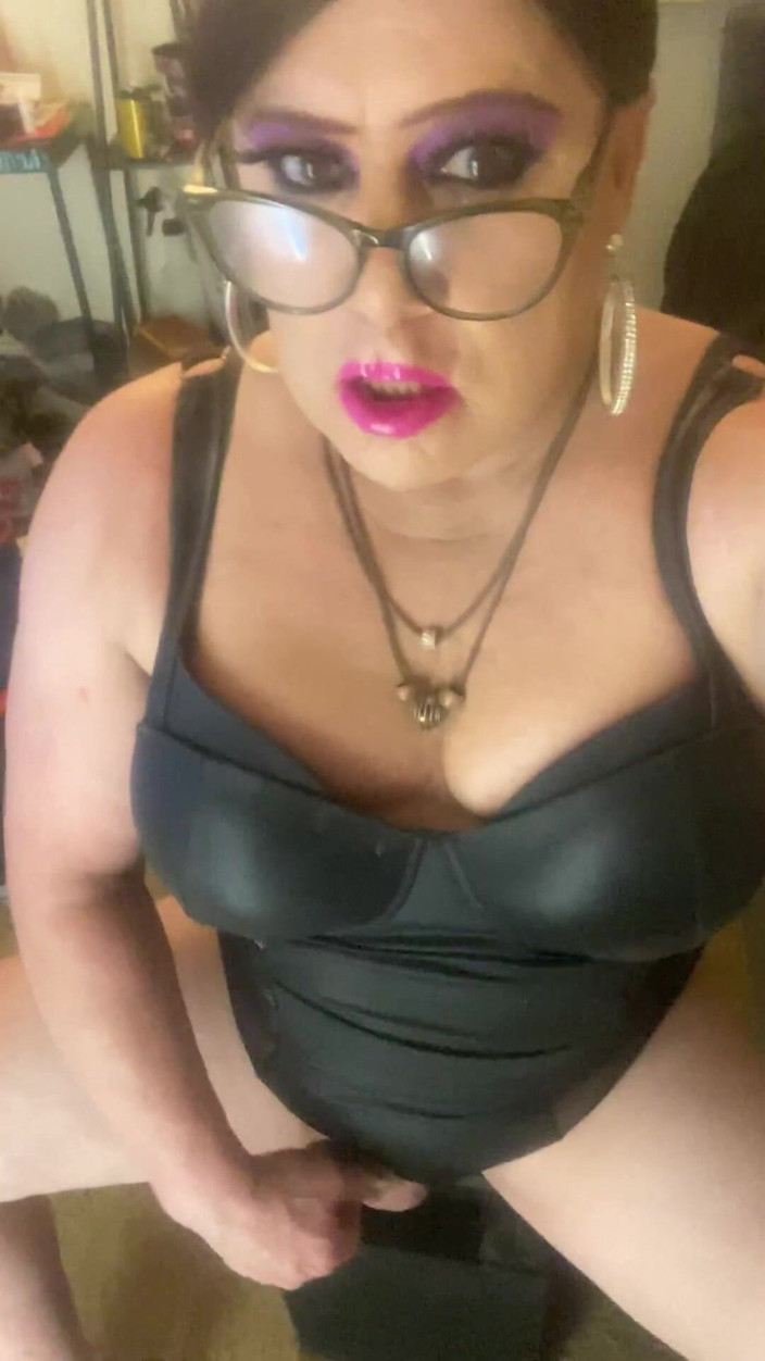 Krissy Sweets: CD Krissy Sweets v jejích sexy vysokých podpatcích