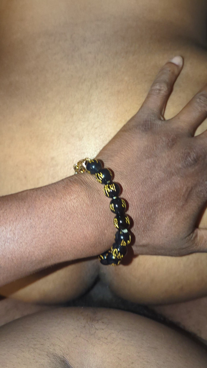 Themeatz: main kaamuk thi mainne apne bare kaale land vaale sautele...