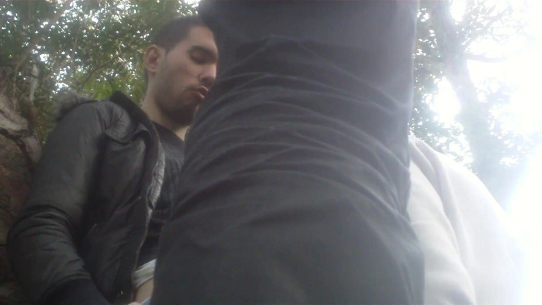 Robyn 3Some: Scopare all'aperto