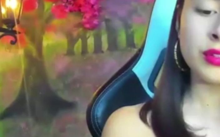 LiliBralee: Ulei în țâțe Sex dimineața