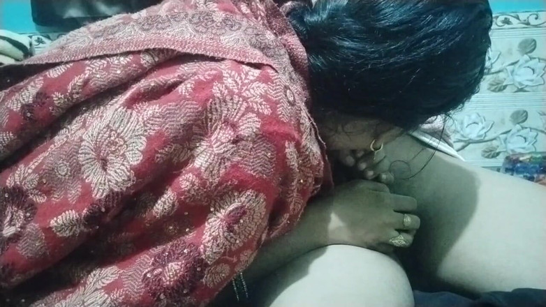 Sama007: 第一次操我的年轻女友奶油派阴户