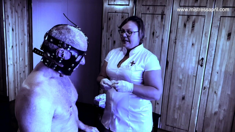 Mistress April: Dominatrix mistress April human pin cushion