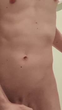 Bouncing My Dick Around and Jerking off Till I Cum