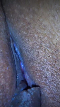 La mia sorellastra sexy mi ha permesso di giocare con il suo corpo aperto, tette e figa