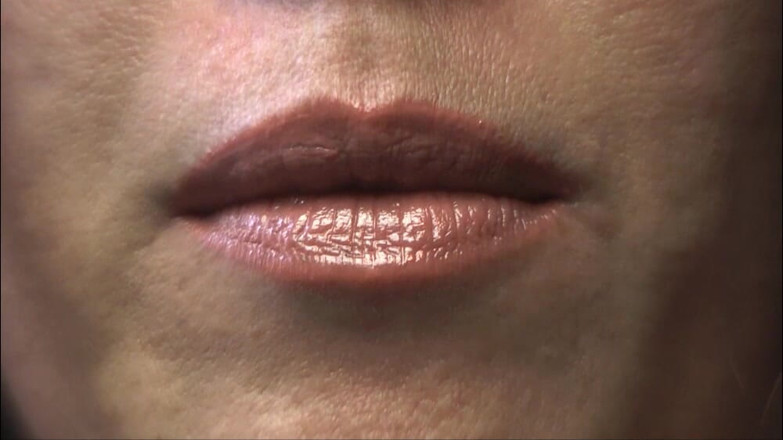 Evangelines Fetish: Eves Nude Lipstick with Gloss (closeup)