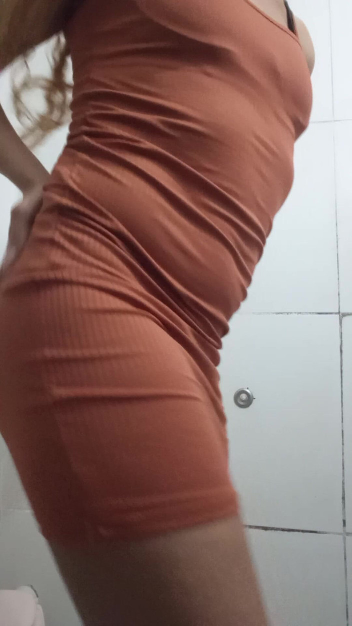AngelMature: Enjoying My Holiday with a Sex Craving, Scene 1