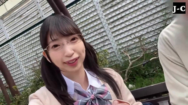 J-Cams: 惊心动魄的激情和大胆的暴露点燃了禁忌的欲望 - a