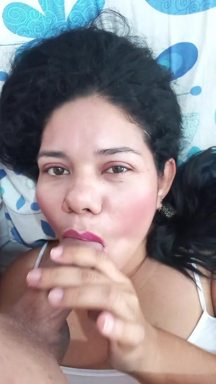 Valkyrie and Luigy Couple: Sání koulí Manželka MILF amatérka