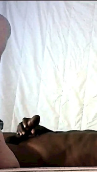 Cette Femme Fidèle a Aussi Besoin D’une Grosse Bite Noire, Partie 1