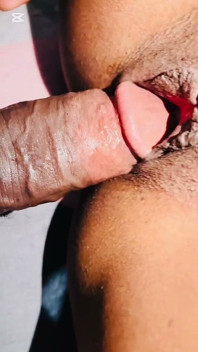 Cuplu minunat sex de casă cu ejaculare înăuntru