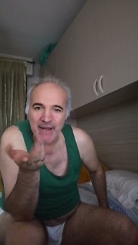 Sikanie i wytrysk podczas występu na żywo online!
