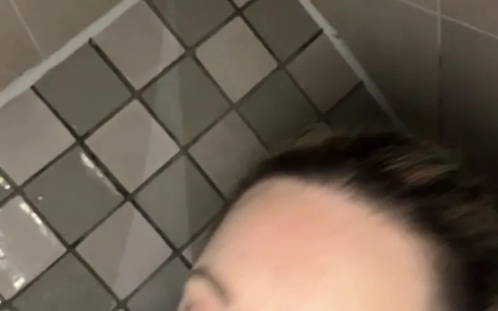 AxelReigns: BBW &amp; BBC Piss Play &amp; BJ