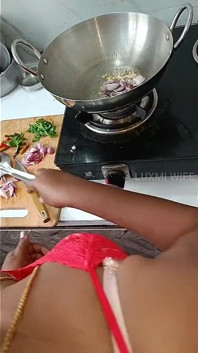 Sexy Cooking in Babydoll - Pongal Special