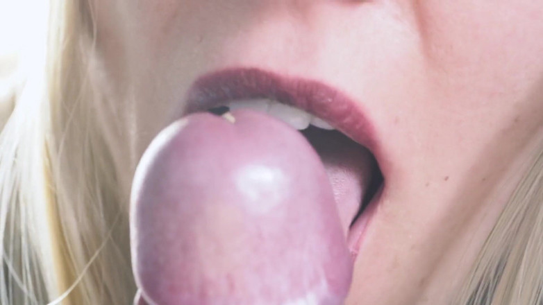 Art By SoftApproach: Pompino sensuale con la lingua