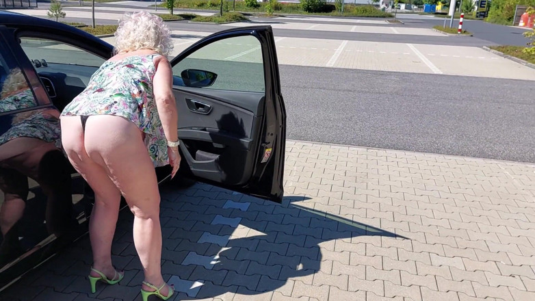 PureVicky66: kaar men kaamuk naani!