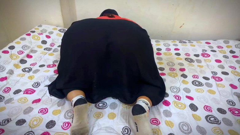 Your Boy's Cum: Tabù: ogni mattina la matrigna MILF dal vivo online quando...