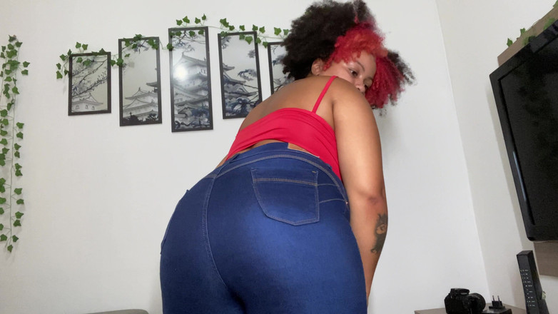 Cutiepiie Chubby: Awek montel Soda Burp dan Kentut Pada Seluar Jeans Ketat