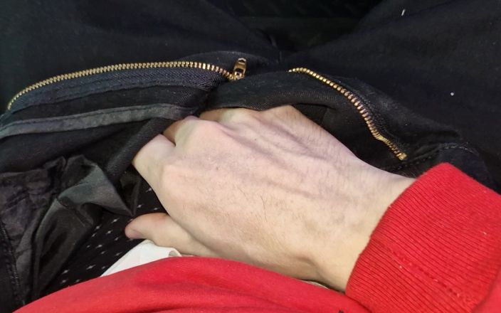 ArchiRusik: Jag blev utsparkad av en taxichaufför, chock! Jag ryckte av...