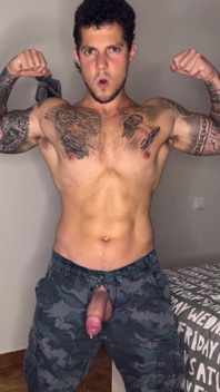 My Big Cock Cums in Military Outfit with No Touch