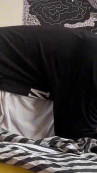 Leccata di culo succosa e gola profonda Da un dolce twink, sperma nella bocca del ragazzo