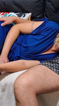 Fiică vitregă, mai bine nu te culca pe poală, voi ajunge să ejaculez în gura ta!