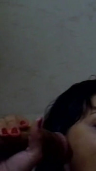 Insaciável milf leva dois paus duros fundo