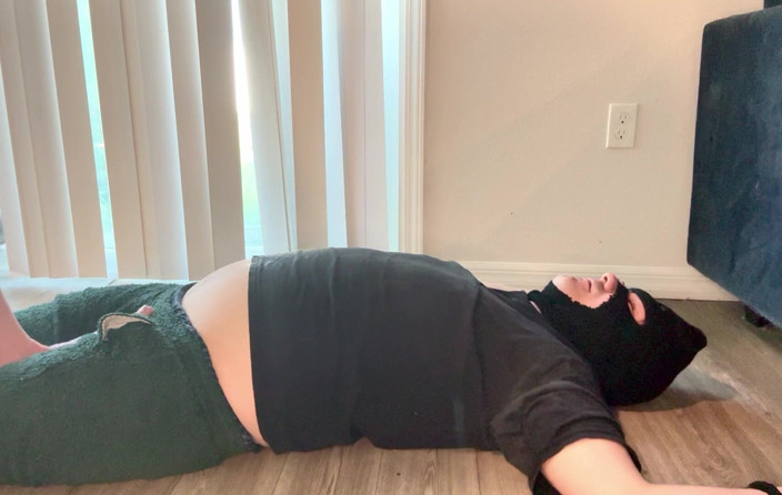 Peppermint Giantess: 67 Goddess Size 16 Foot Trample