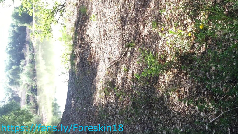 ArchiRusik: La batalla de jóvenes pollas enormes al aire libre