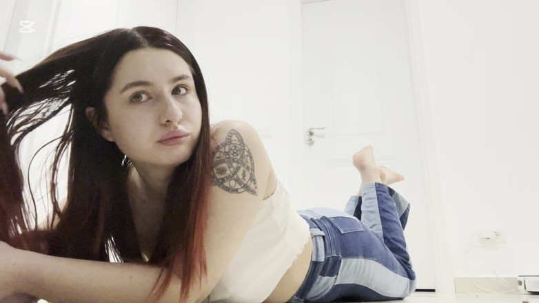 NipsAndStrips: I Want You to Count My Farts!