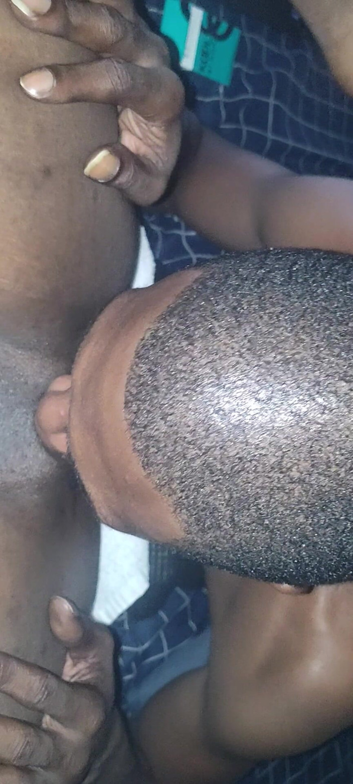 Monsterballbbc: Poesje beffen