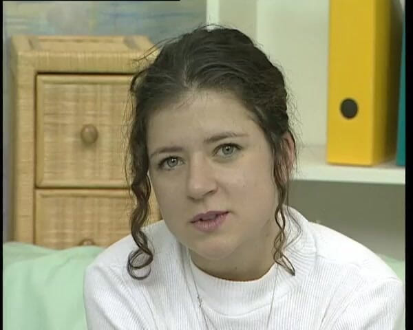 YOUR FIRST PORN: Královna prstů Des Monats - Haarige Isabell Finger Queen of the...