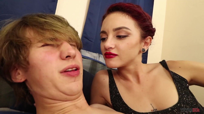 Tutor Him: Lola Fae ขย่มควยนักศึกษาจนแตกคารูปใหญ่