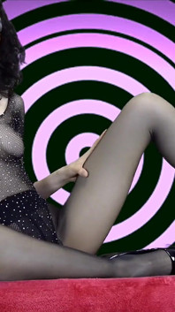 Stroking and Cum in Adoration of My Legs
