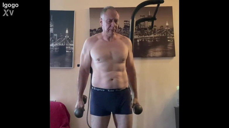 Alex Art: Mi sto pompando le mani