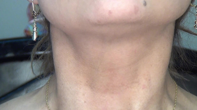 Angel eyes studio: Înghițind nonstop migdale uriașe!!