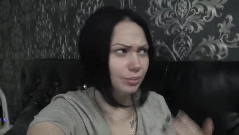 Goddess Misha Goldy: Loser, peine de vie - humiliation vierge