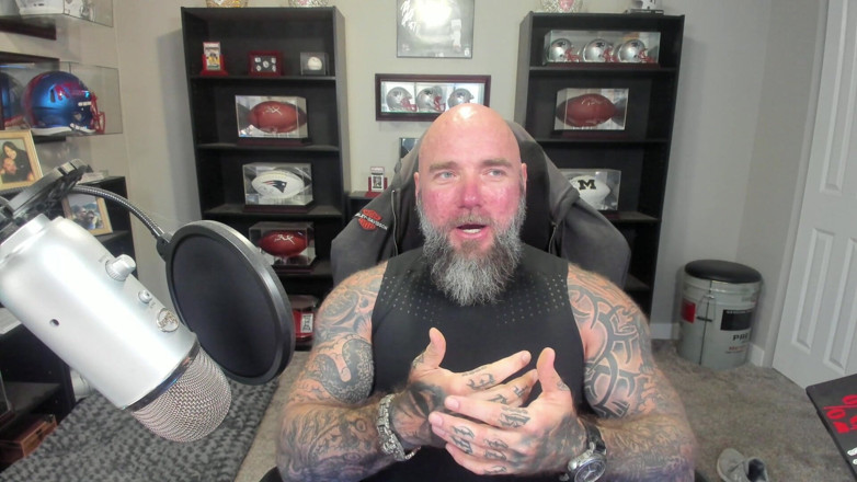 Raw and Uncensored with Masculine Jason: Ta bezpečnější myšlenka, kterou můžeš mít!