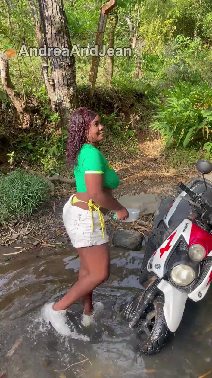 AndreaAndJean: I Help Stranger and She Wanted to Go to the...