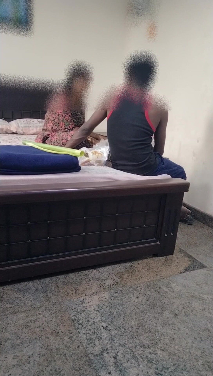 Tamil lesbian: Discussione su riprese e sesso