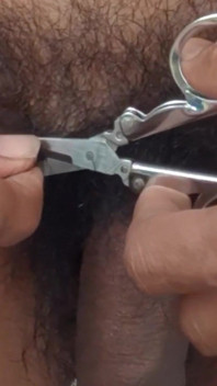 Hair Cutting Black Big Cock Standing Wark