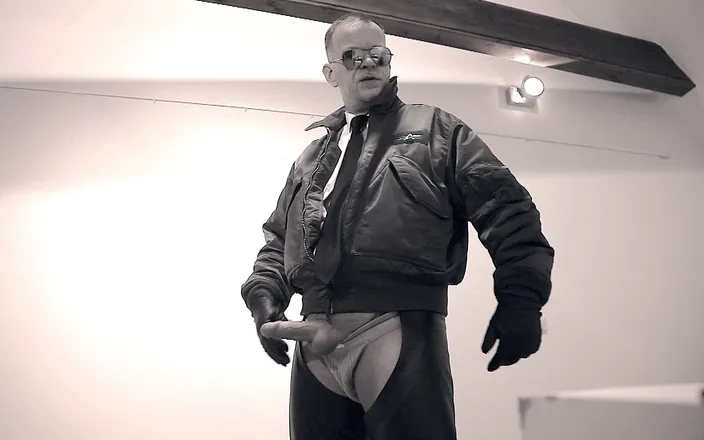 GERMANE_XL: Alpha Leather Hunk Xl 1