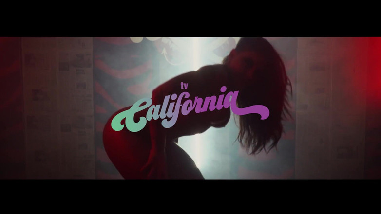 California TV: Бонус відео: танці - Монік Бертоліні